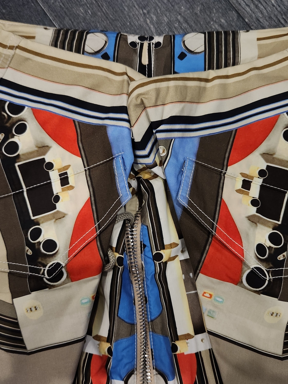 Givenchy Multicolor Geometric Drawstring Shorts Kilt - Picture 6 of 14